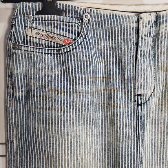 πFall Fashion, HPπVintage denim pencil fit skirt - Picture 4 of 9